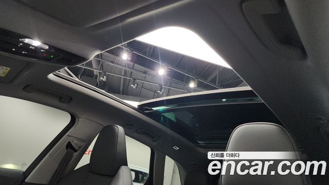Audi Q5 2025 — photo 24