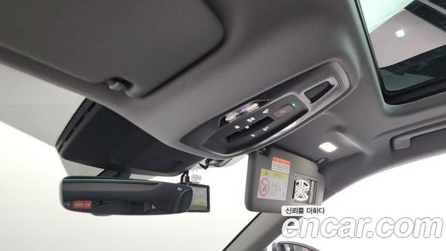 Audi Q5 2025 — photo 28