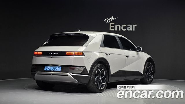 Hyundai Ioniq5 2022 — photo 2