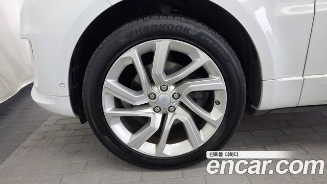 Land Rover Range Rover Sport 2018 — photo 5