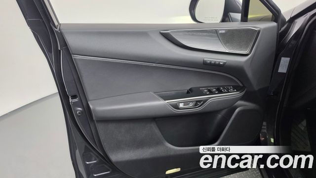 Lexus NX 2023 — photo 14
