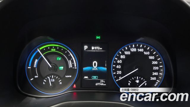 Hyundai Kona 2023 — photo 11