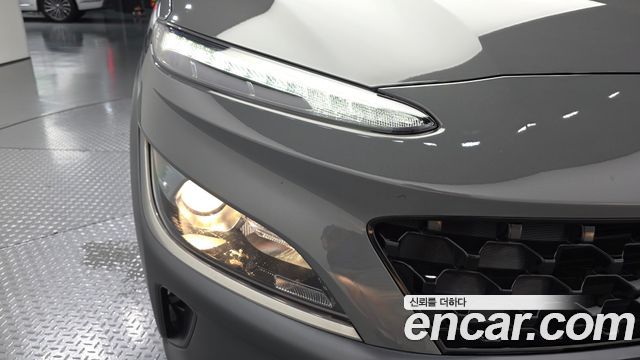 Hyundai Kona 2023 — photo 8