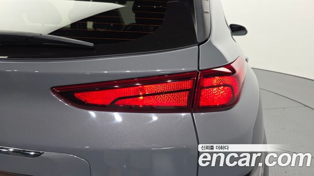 Hyundai Kona 2023 — photo 9