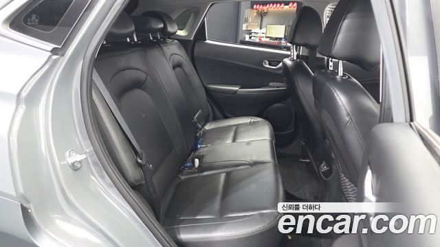 Hyundai Kona 2023 — photo 16