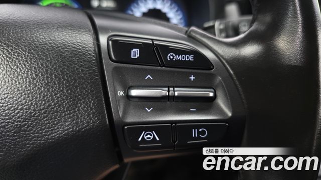 Hyundai Kona 2023 — photo 30