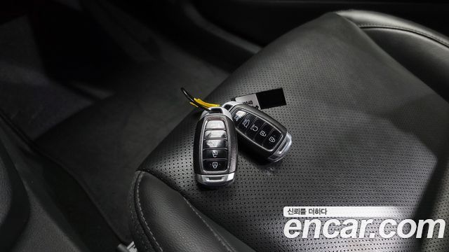 Hyundai Kona 2023 — photo 31