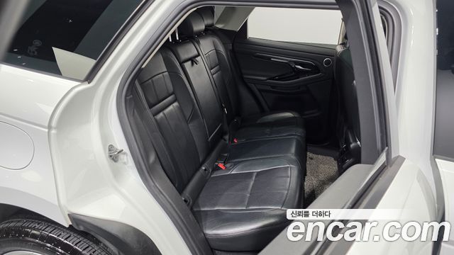 Land Rover Range Rover Evoque 2021 — photo 11