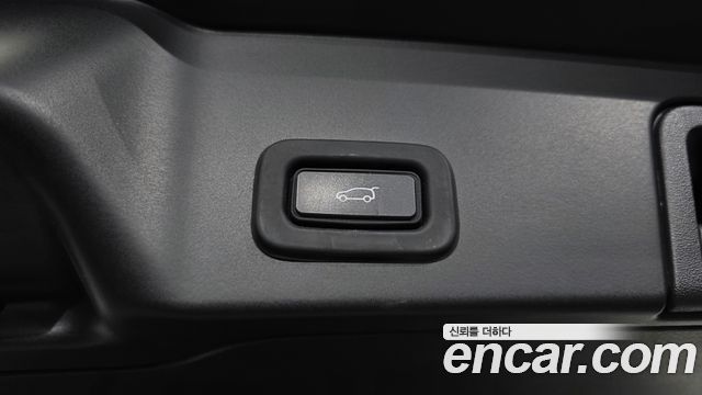 Land Rover Range Rover Evoque 2021 — photo 18