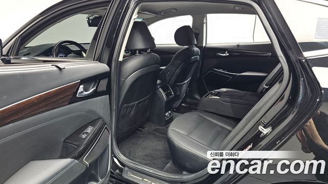 Kia K7 2018 — photo 18