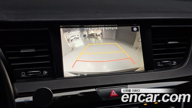 Kia K7 2018 — photo 26