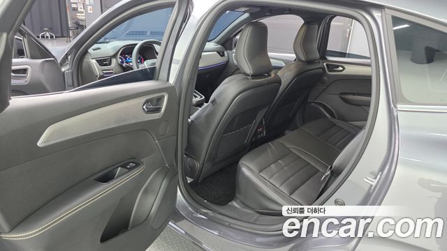 Renault Korea Arkana 2025 — photo 17