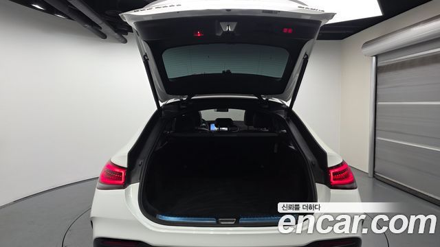 Mercedes-Benz GLE-Class 2023 — photo 26