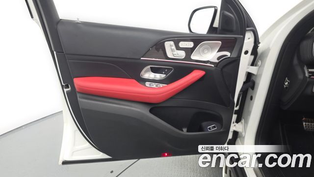 Mercedes-Benz GLE-Class 2023 — photo 14