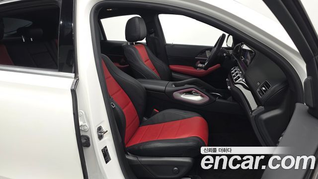 Mercedes-Benz GLE-Class 2023 — photo 16