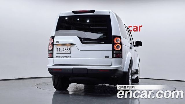 Land Rover Discovery 2016 — photo 2