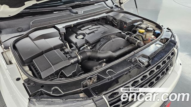 Land Rover Discovery 2016 — photo 6