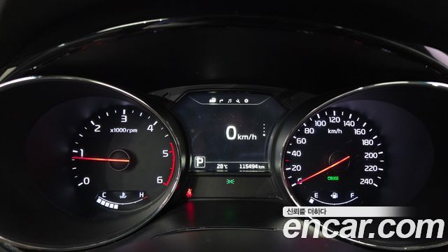 Kia Canival 2017 — photo 11