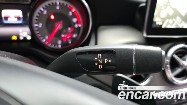 Mercedes-Benz CLA-Class 2016 — photo 9