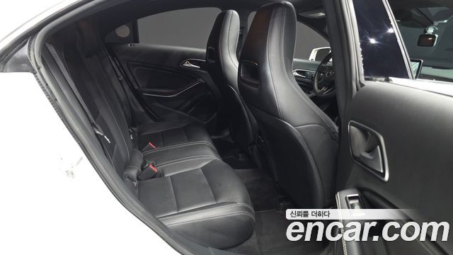 Mercedes-Benz CLA-Class 2016 — photo 12