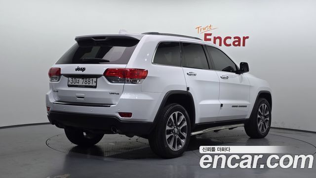 Jeep Cherokee 2018 — photo 2