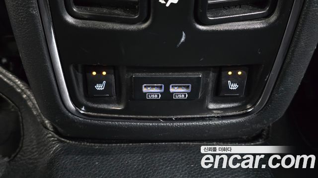 Jeep Cherokee 2018 — photo 19