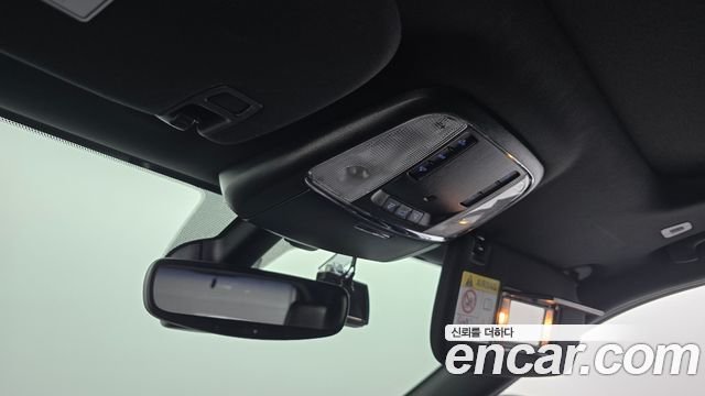 Jeep Cherokee 2018 — photo 28