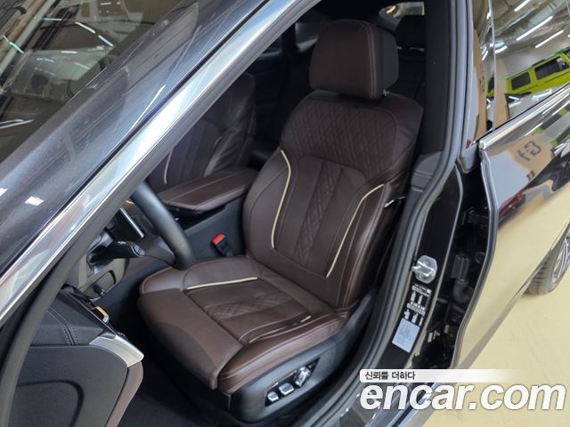 BMW Gran Turismo 2024 — photo 17