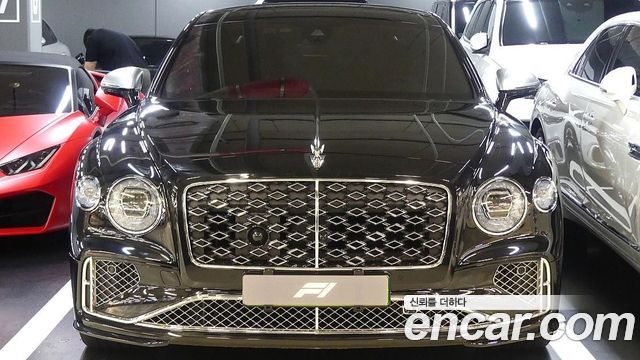 Bentley Flying Spur 2025 — photo 3