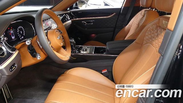 Bentley Flying Spur 2025 — photo 10