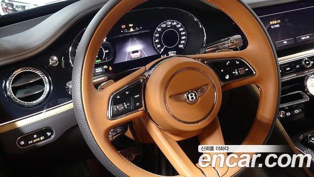 Bentley Flying Spur 2025 — photo 14