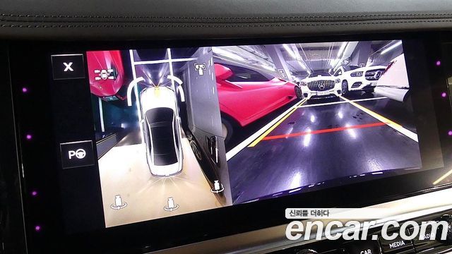 Bentley Flying Spur 2025 — photo 18