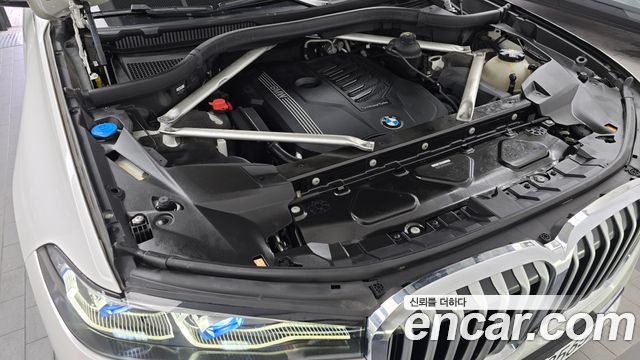BMW X7 2021 — photo 6