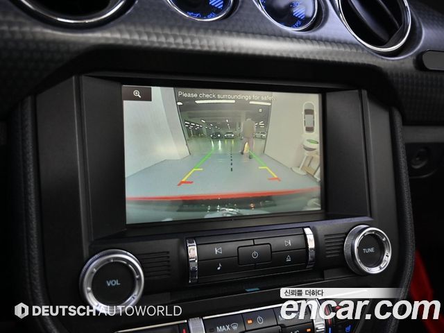Ford Mustang 2015 — photo 15
