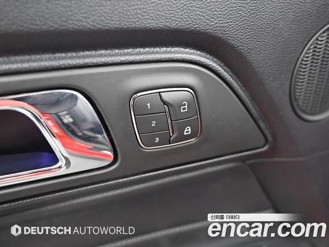 Ford Mustang 2015 — photo 16