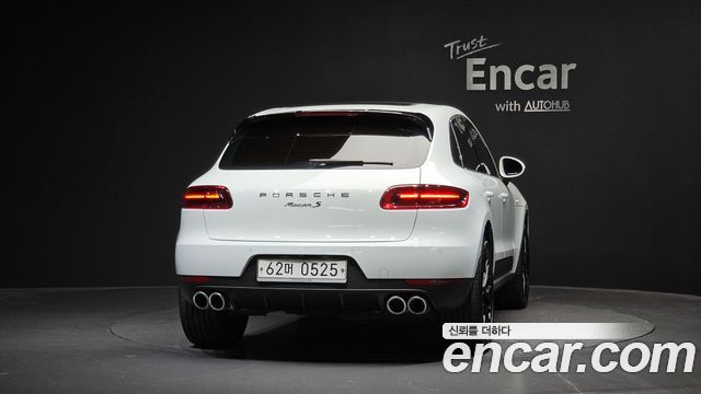 Porsche Macan 2017 — photo 4