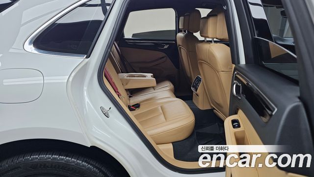 Porsche Macan 2017 — photo 12
