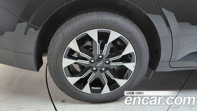 Kia Canival 2022 — photo 5