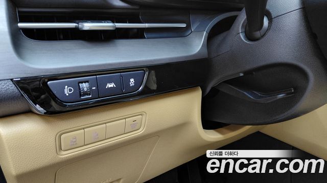 Kia Canival 2022 — photo 24