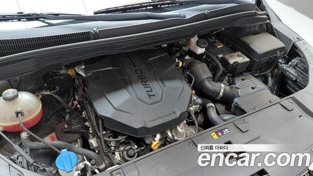 Kia Canival 2023 — photo 6