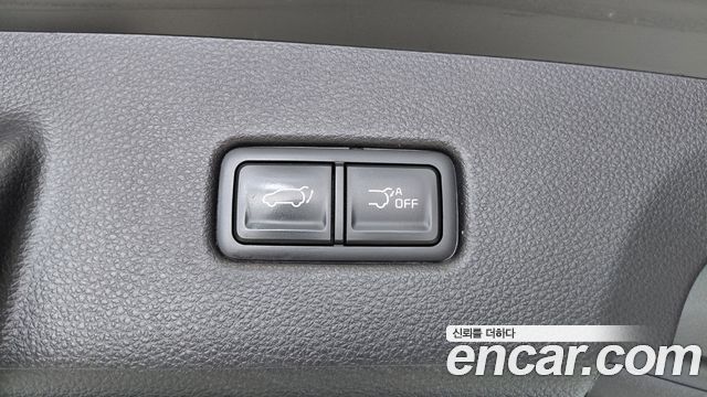 Kia Canival 2023 — photo 22