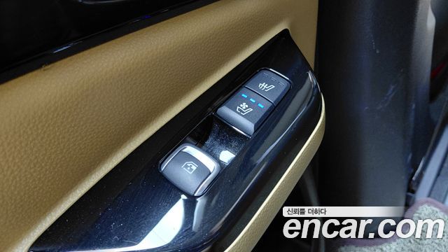 Kia Canival 2023 — photo 25