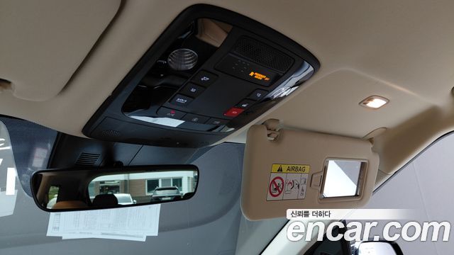 Kia Canival 2023 — photo 27