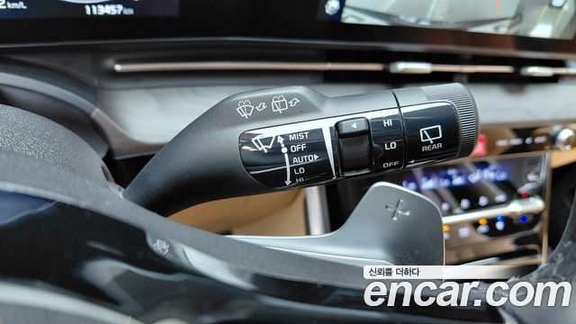 Kia Canival 2023 — photo 34