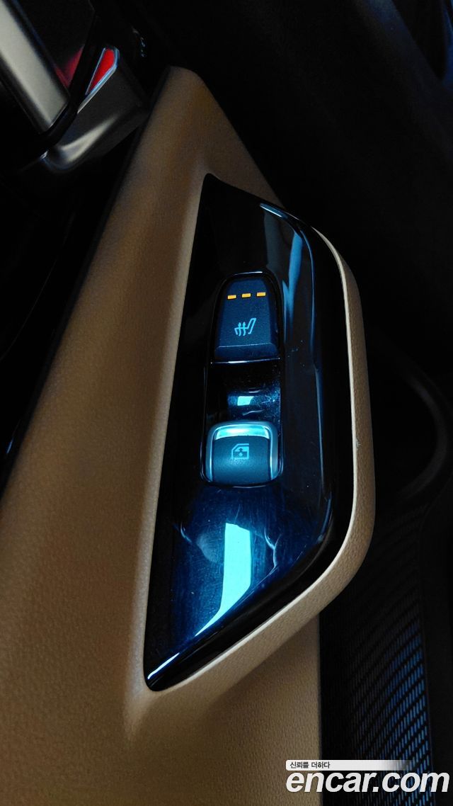 Kia Canival 2023 — photo 25