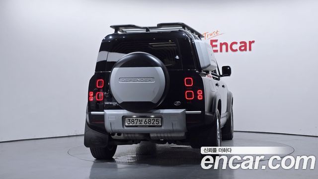 Land Rover Defender 2020 — photo 4