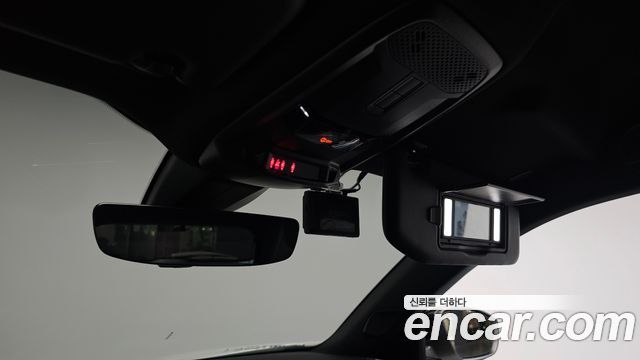 Peugeot 2008 2023 — photo 32