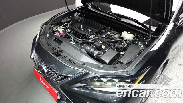 Lexus ES 2024 — photo 6