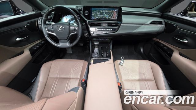 Lexus ES 2024 — photo 10