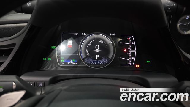 Lexus ES 2024 — photo 11